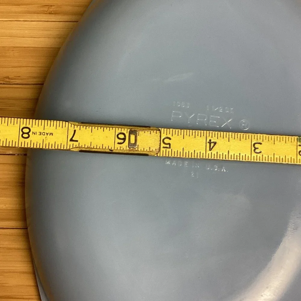 PYREX Delphite Blue 1.5 Quart Oval Divided Dish Vintage